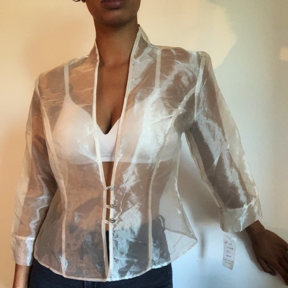Sheer ivory vintage blouse - Picture 2 of 4